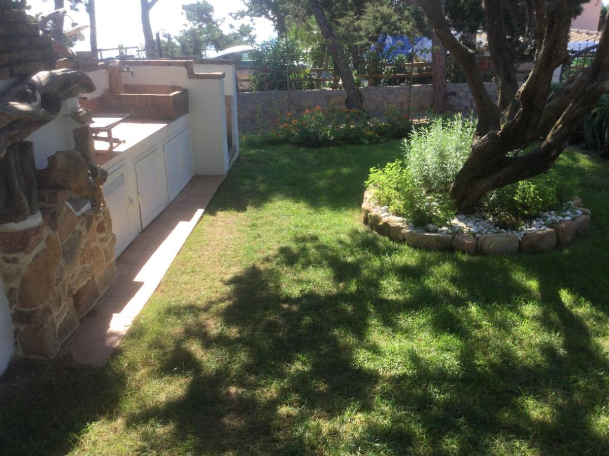 Villa Edo Cala Liberotto Exteriör bild